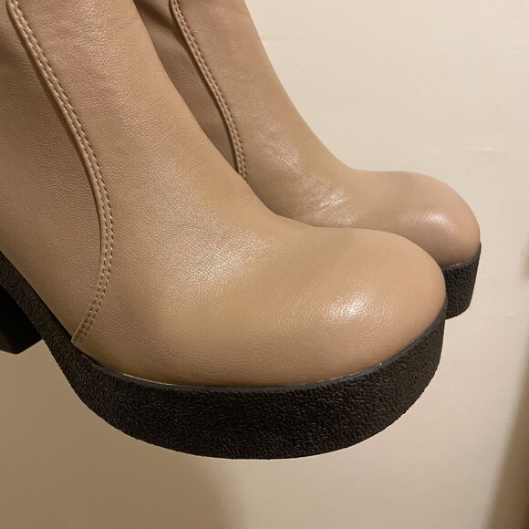 Gently Used! Jeffrey Campbell *KARTINI* Platform Boots in Taupe, Size 9. Cute!!! - Picture 5 of 15